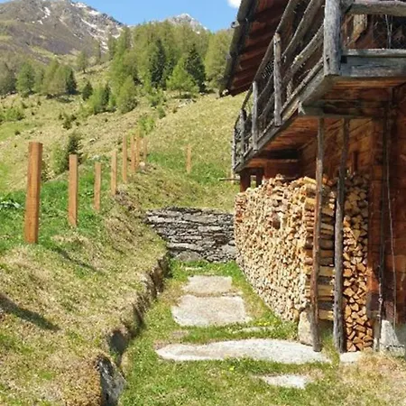 Almhuette Santnerhof - Hochgebirgshuette 1750m - Is A Remote High Mountain Hut فيرجن