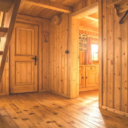 Almhuette Santnerhof - Hochgebirgshuette 1750m - Is A Remote High Mountain Hut Holiday home Virgen