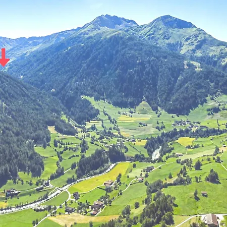 Almhuette Santnerhof - Hochgebirgshuette 1750m - Is A Remote High Mountain Hut *
